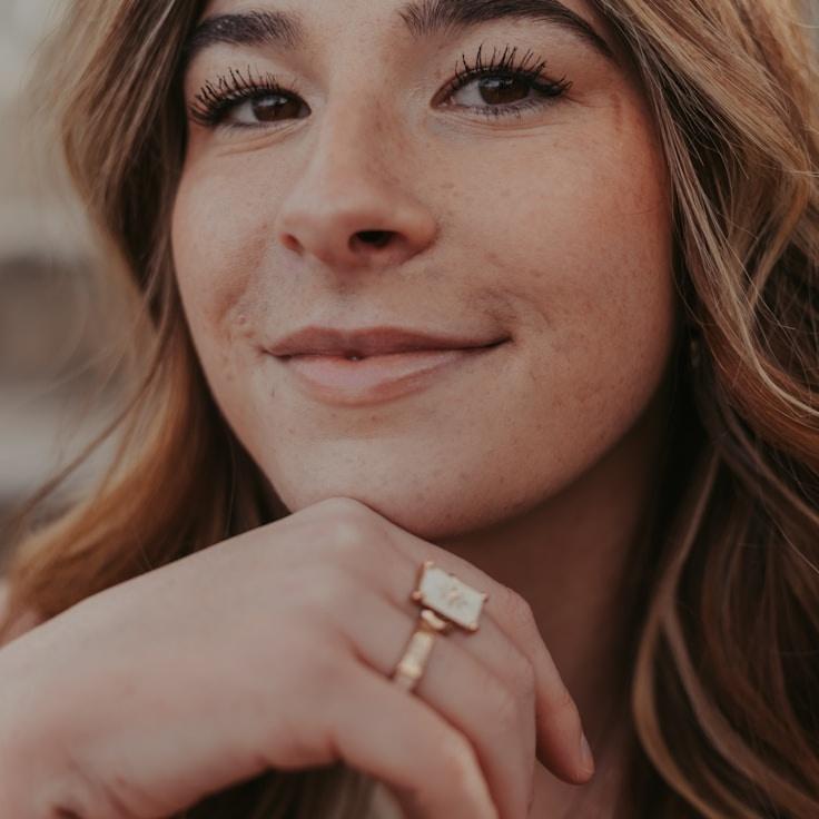 Leo Chen, Client Relations Director, discussing corporate gifting strategy with business clients